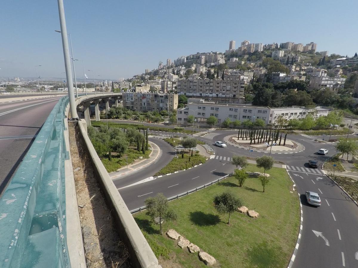 Space Place حيفا المظهر الخارجي الصورة